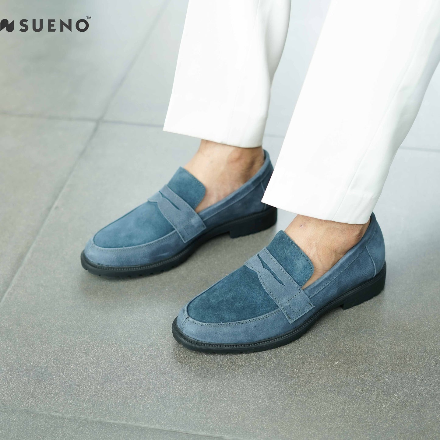 Men's Suede Penny Loafer