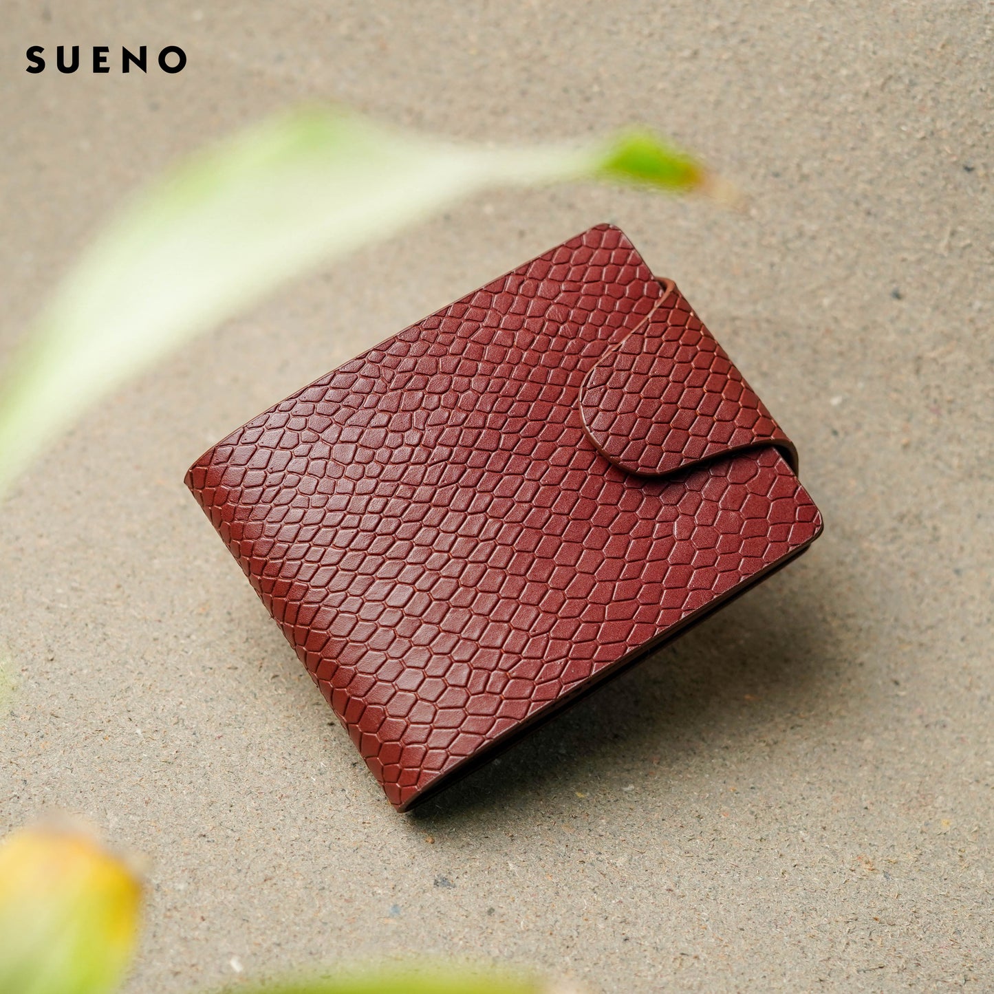 Bi-Fold Button Wallet