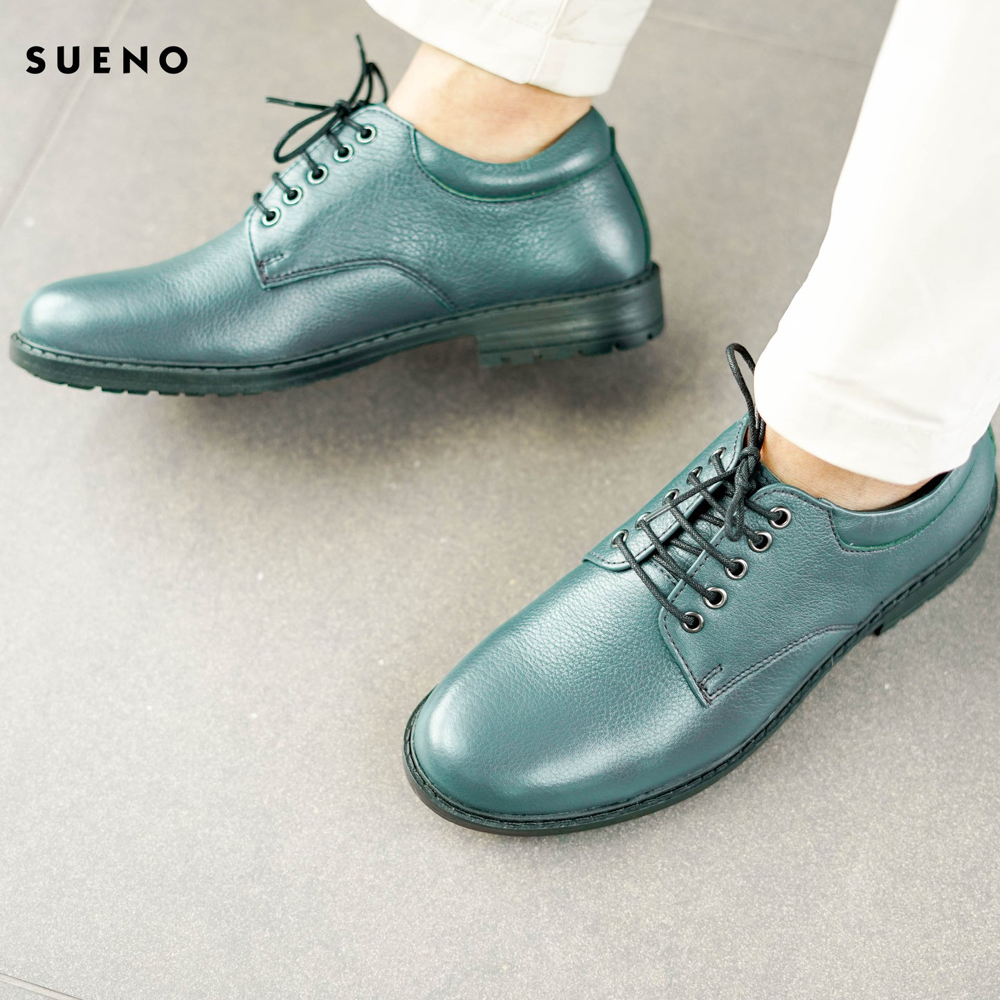 Men's Plain - Toe Derby Shoe