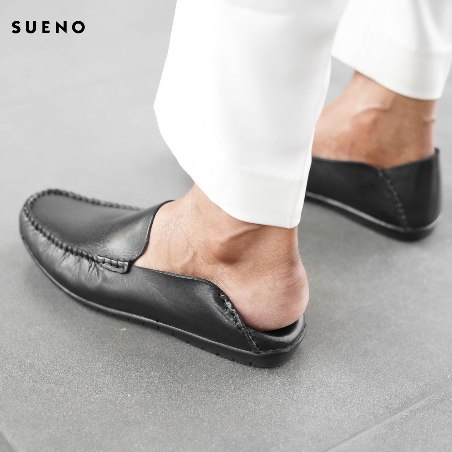 Men’s Moccasin Shoe