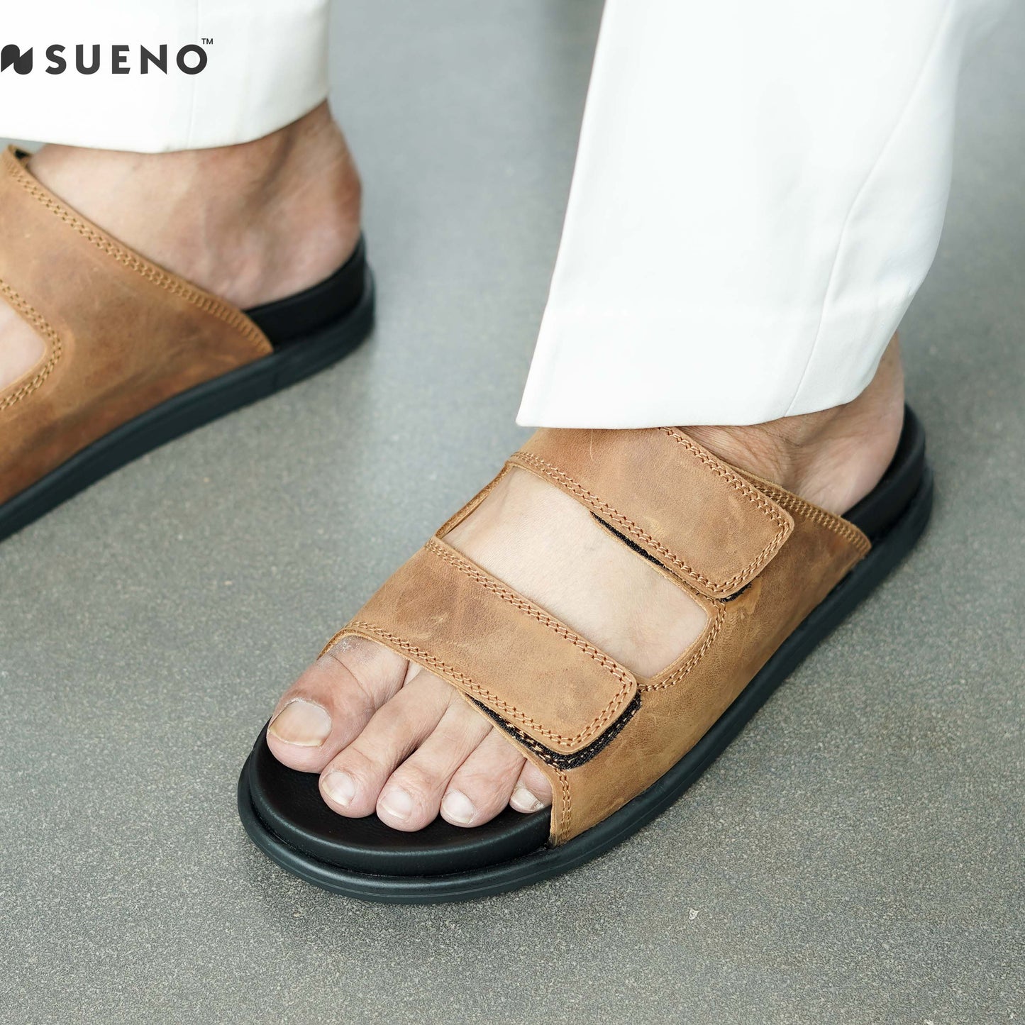 Dual Strap Nubuck Slides