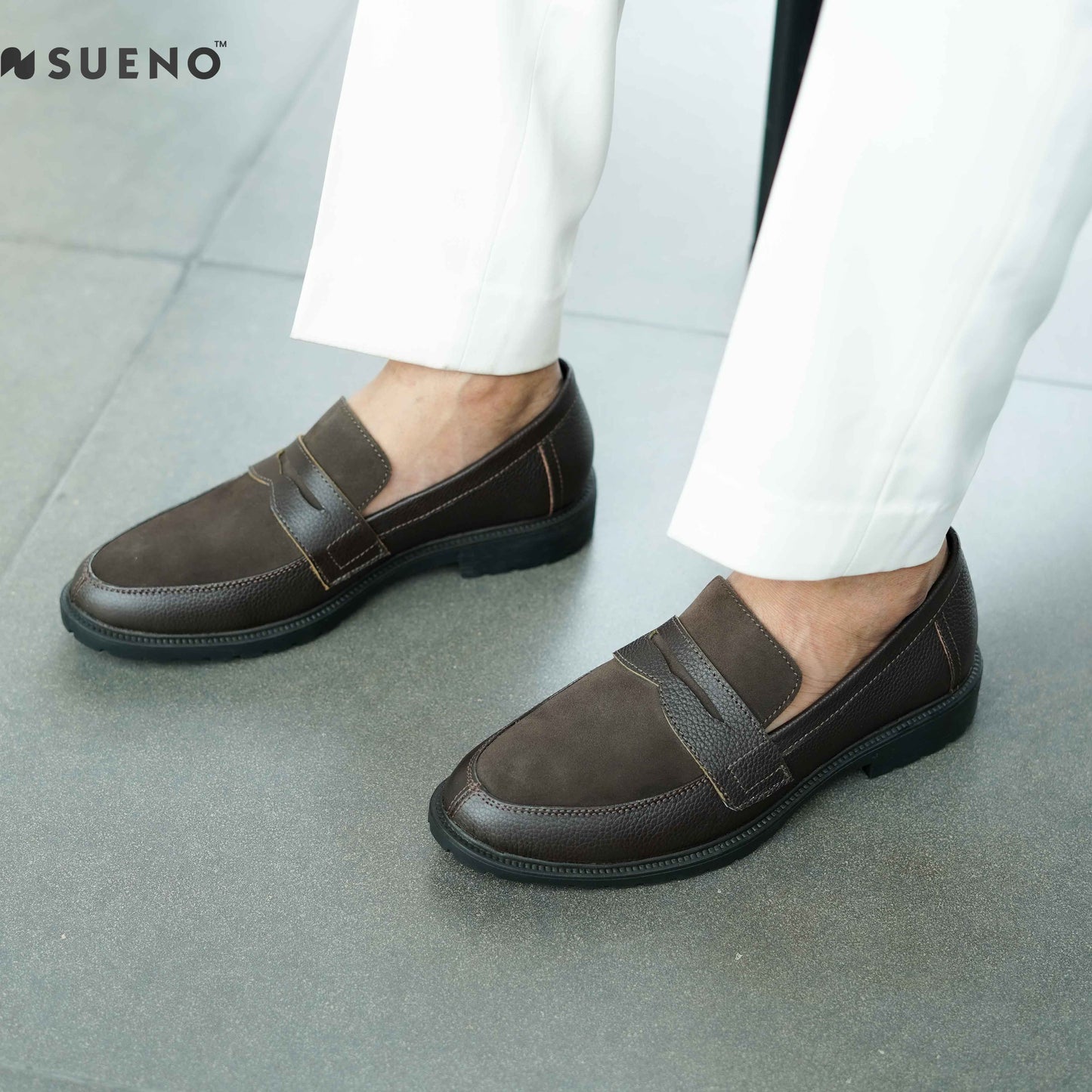 Men's Suede Penny Loafer