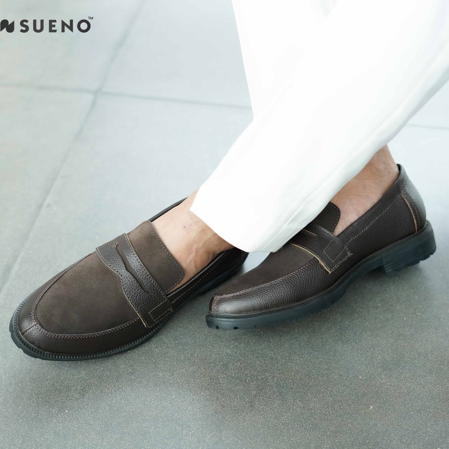 Men's Suede Penny Loafer