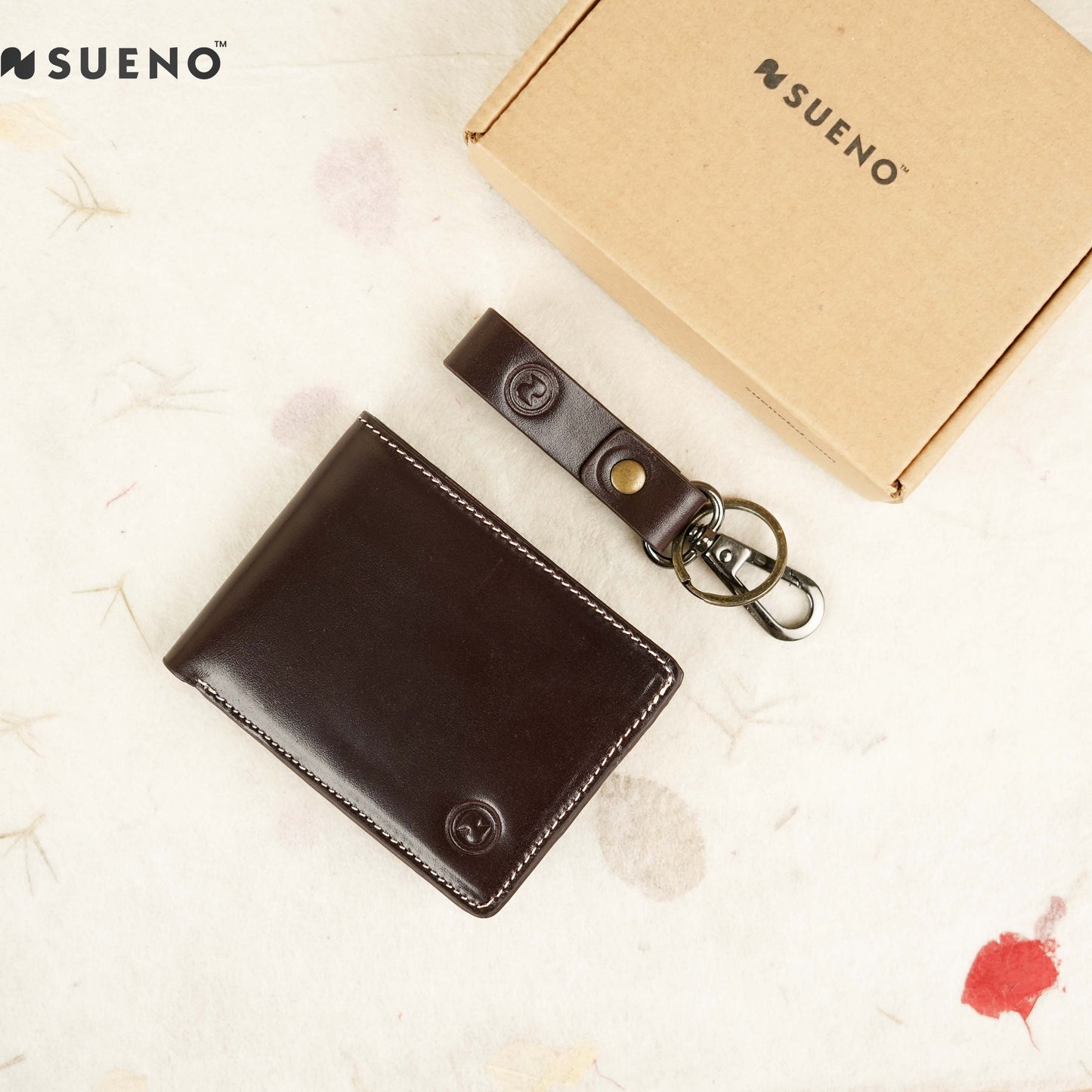 Trim Bi-Fold Wallet and Key Chain Gift Set