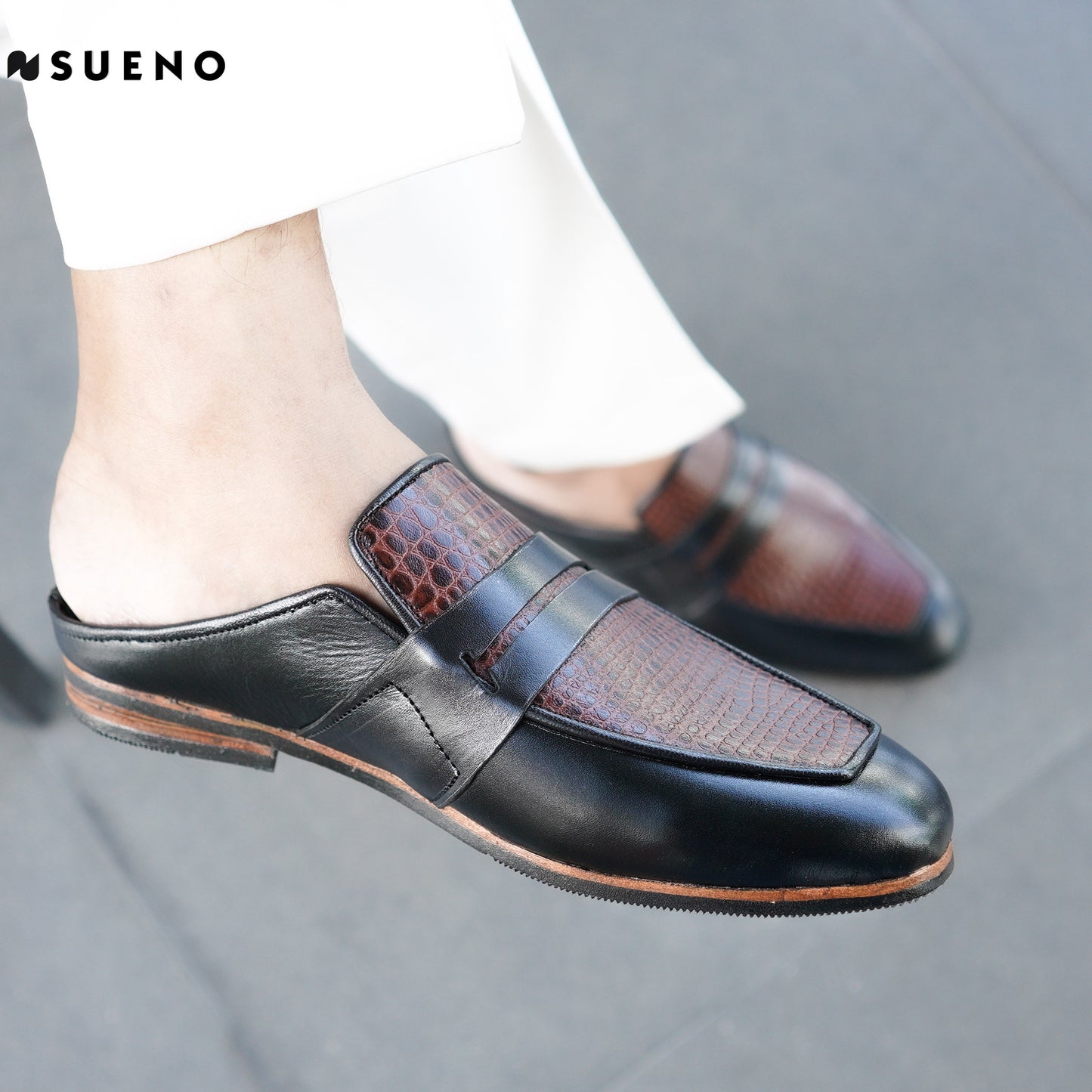 Men's Croco Texture Penny Mule Shoe