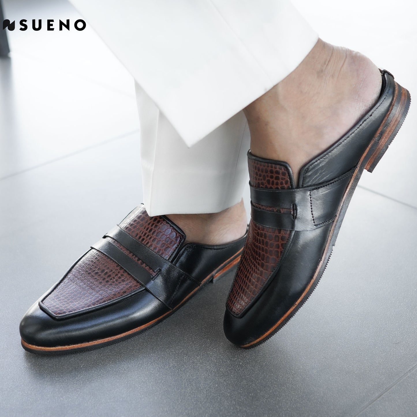 Men's Croco Texture Penny Mule Shoe