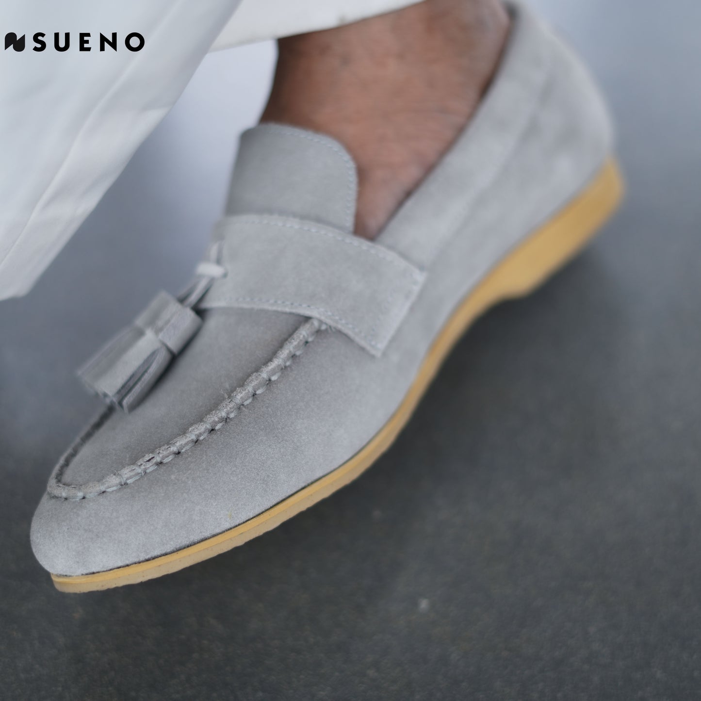 Men's Suede Tassel Loafer