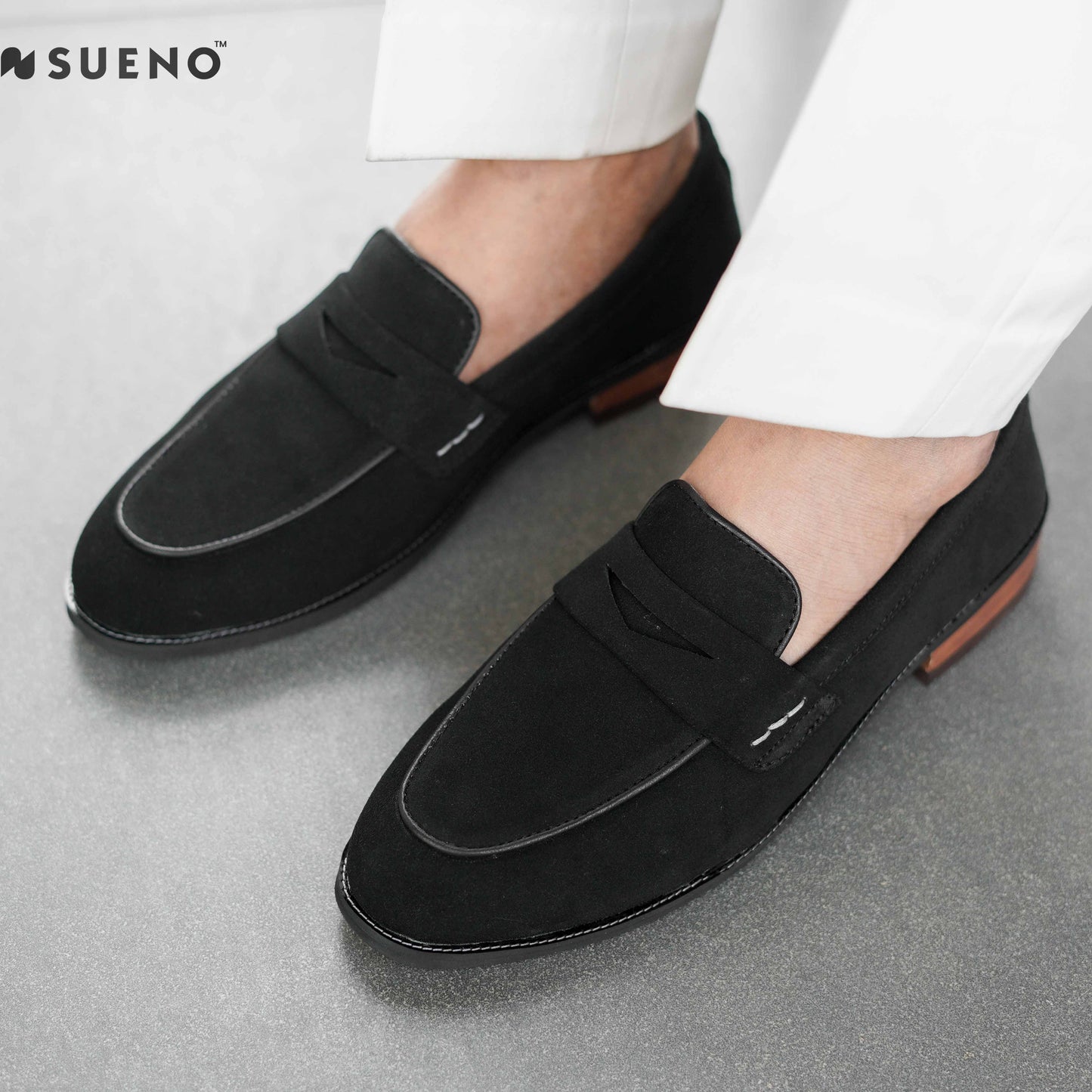 Men's Suede Penny Loafer