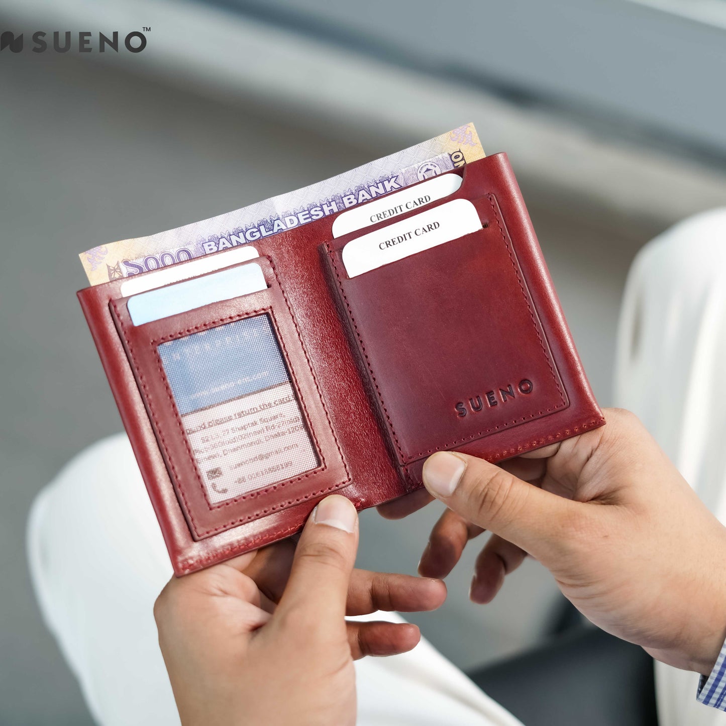 Minimalist Bi-Fold Wallet