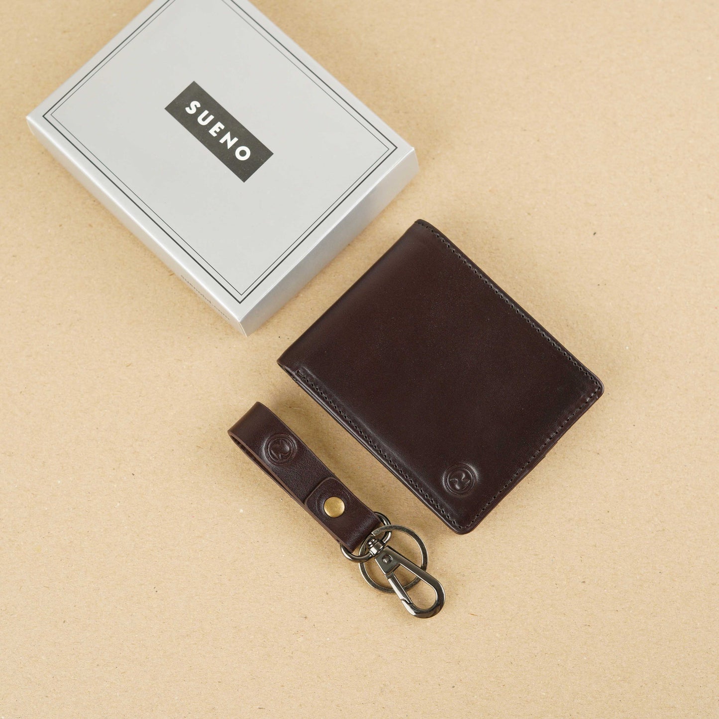 Classic Bi-Fold Wallet and Key Chain Gift Set