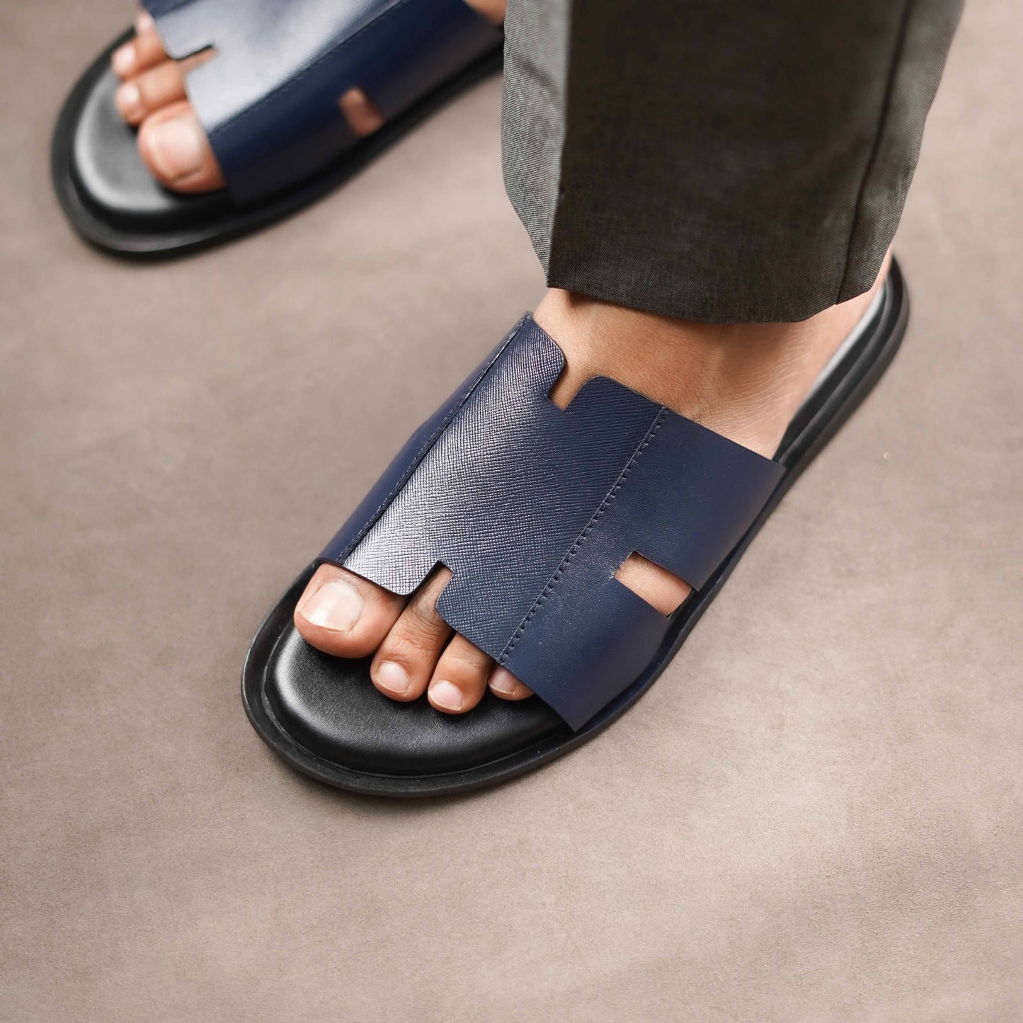 Men's Safiano Texture Sandal